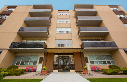 300 St. Clair Avenue West, Toronto, ON M4V 1S4 — photo 1