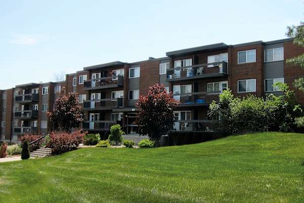 125 rue Mont-Bleu, Gatineau, QC J8Z 1J9 — photo 1