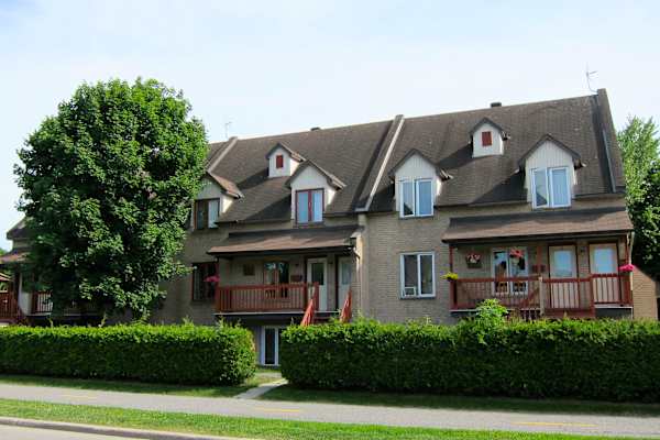 554 boul. des Hautes-Plaines, Gatineau, QC J8Z 2W5 — photo 1