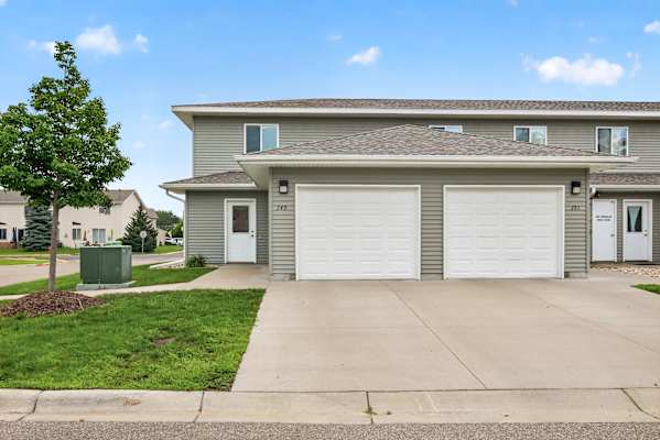 Pineview Townhomes property