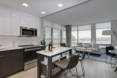 1405 Point property