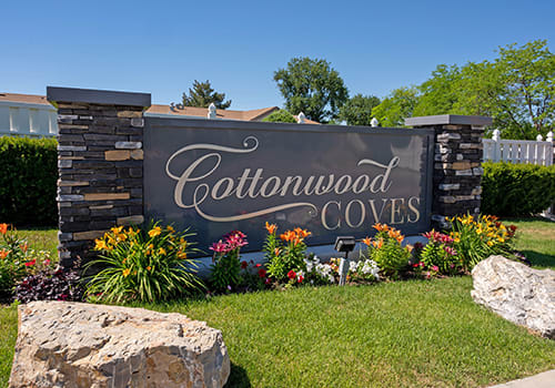 Cottonwood Coves property