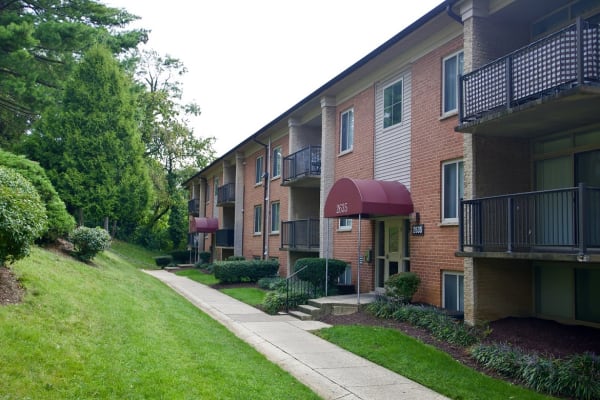 Oxford Manor property