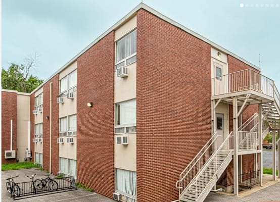 Campus Edge Apts property