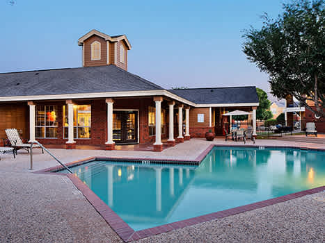 Country Oaks property