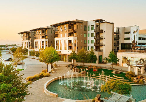 Valor at the Realm property