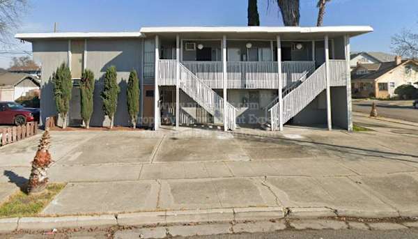 1704 N Center Street property