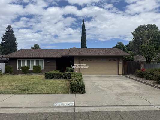 6324 Savannah Place property