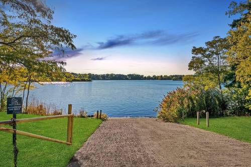 The Waverly on the Lake property