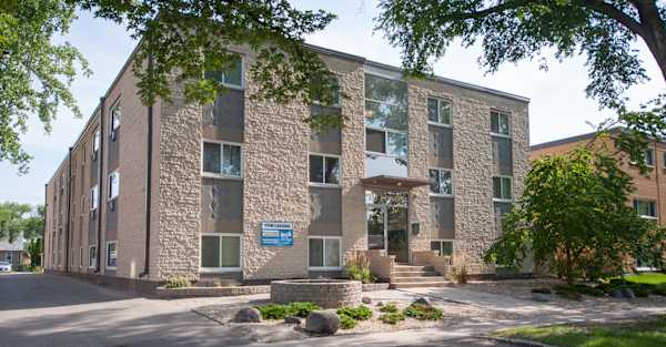 333 Edison Apartment property