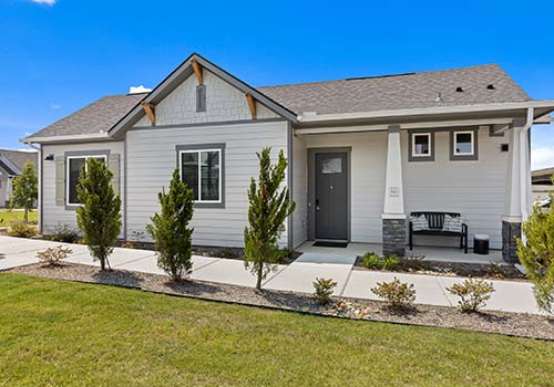 Avilla Lakeridge property