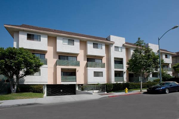 1039 Justin Avenue property