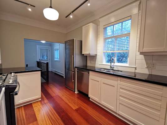322 East 18th Avenue property