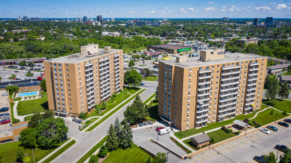 Capitol Hill Apartments property