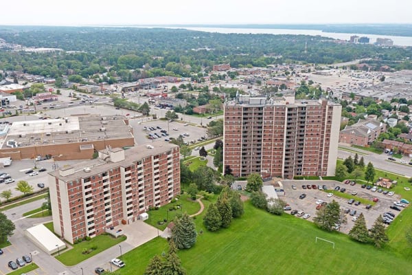 Sunnidale Place property