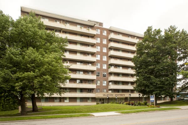 Valleyview Apartments property