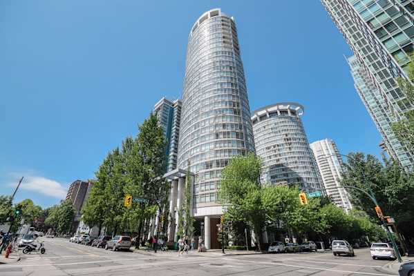PALISADES - Unit #603 property
