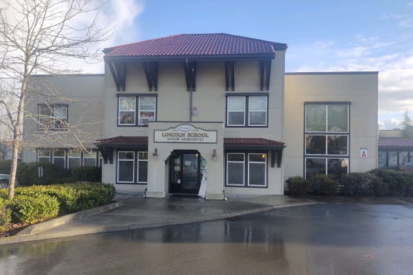 Lincoln School Senior Apartments property