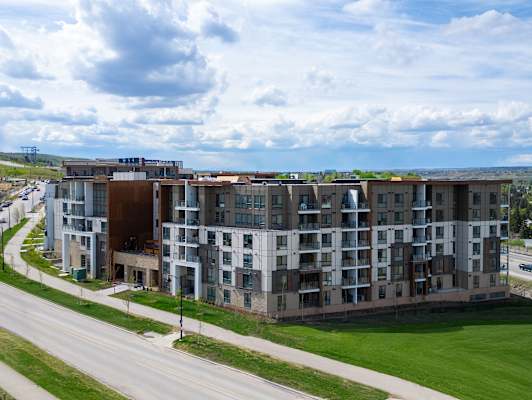 Skyway Apartments property