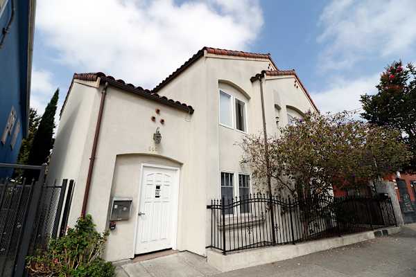 6605 Shattuck Ave, Oakland property