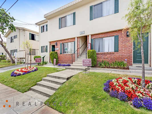Colonial Garden Apartments property