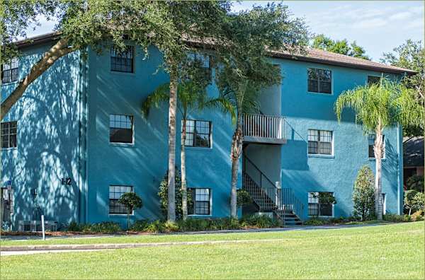 Woodland Heights Apartments property