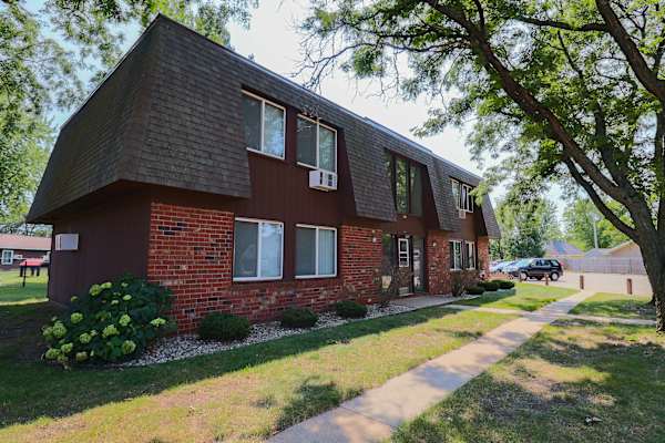 Heritage Square Apartments property