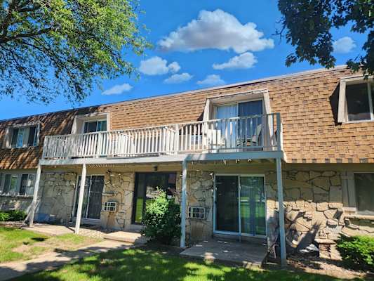 Maplecrest Apartments property