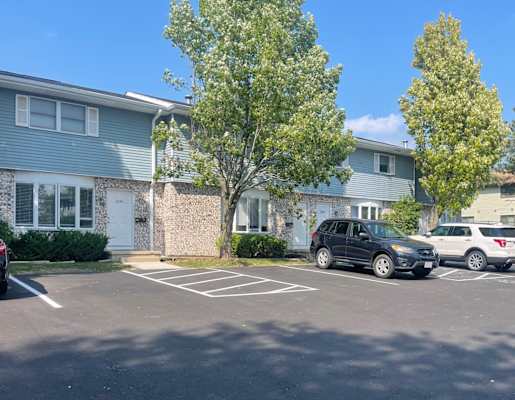Prairie Grove Townhomes property