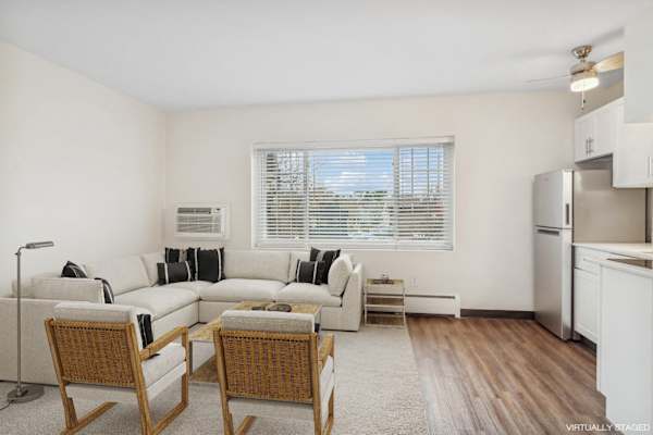 Cove at Linden Hills property
