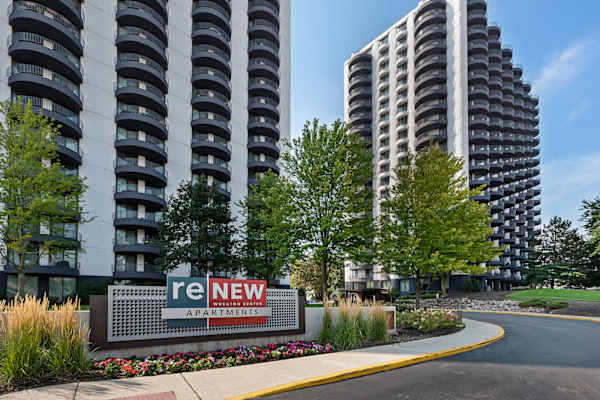 ReNew Wheaton Center property