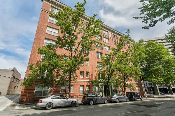 The Windham Apartments property