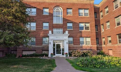 Yorkleigh Apartments property