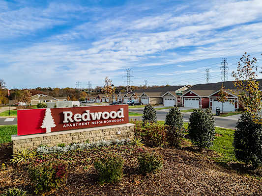 Redwood Charlotte Harris Houston Road property