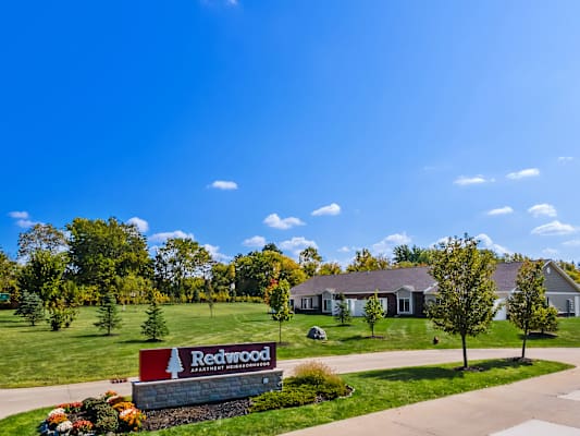 Redwood Grand Blanc property