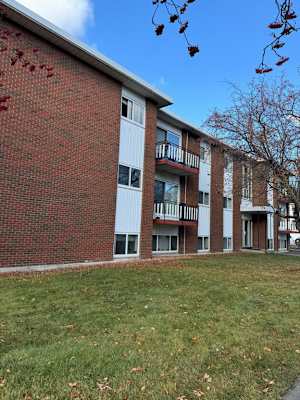Glenmore Manor property