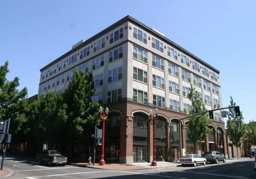 Fifth Avenue Place Apartments property