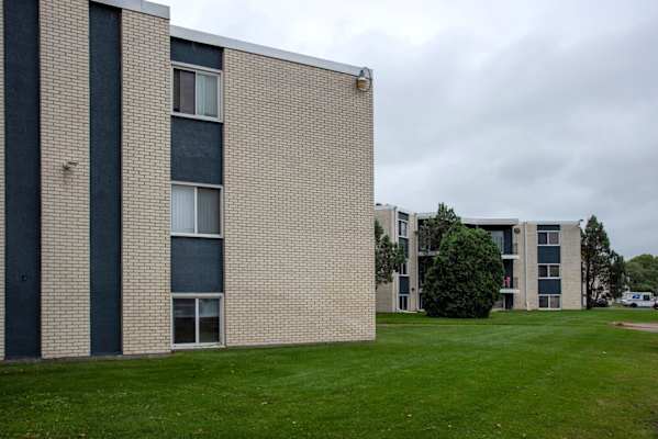 River Park Crossing property