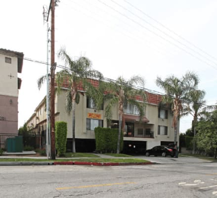 13910 Sayre St property