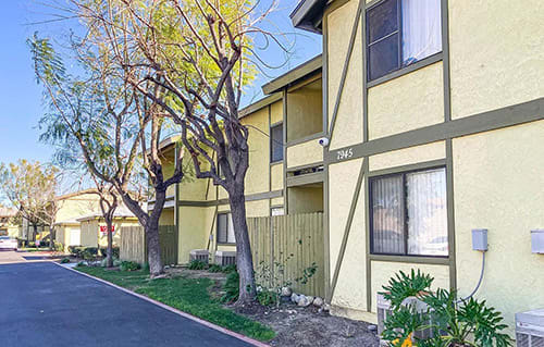 Meadowood Apartments property