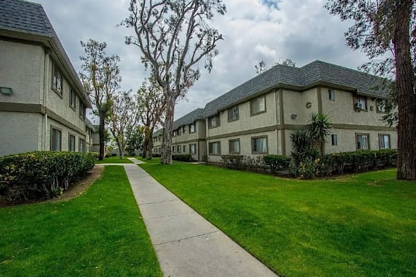 Sierra Gardens Apartments property
