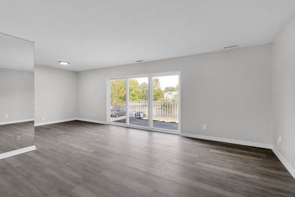 Normandie Square property