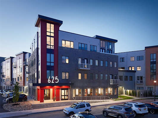 625 S. Goodman Apartments property