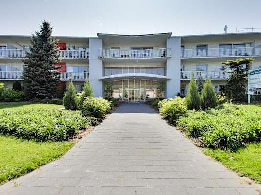 414 Willowdale property