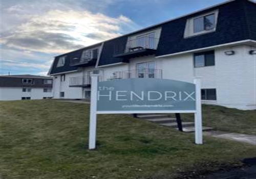 The Hendrix 33 Apartments property