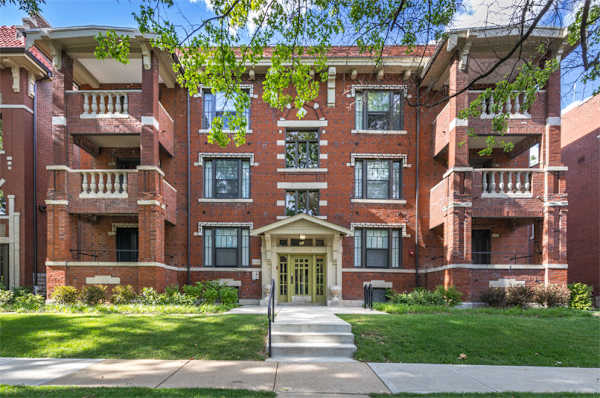 6127 Pershing property