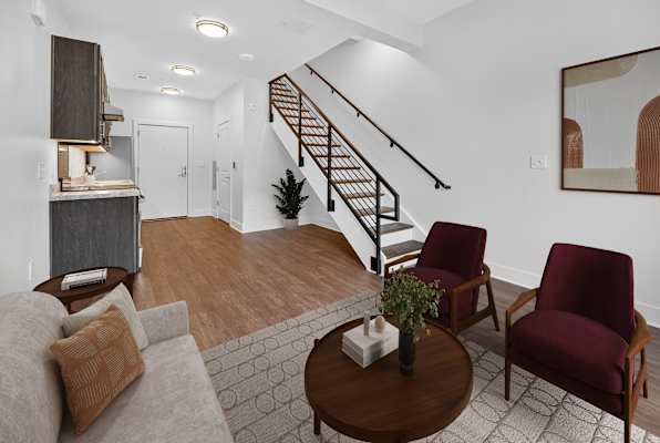 Cycle House property