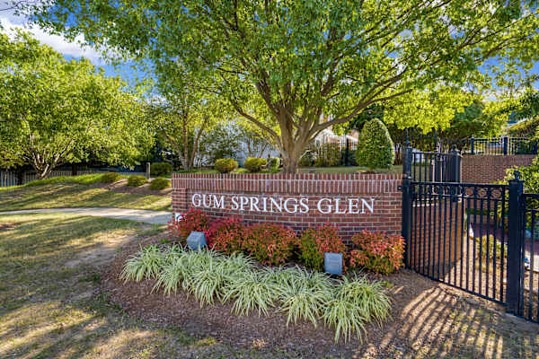 Gum Springs property