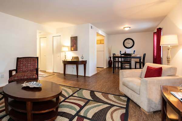 Newport Lake Apartments property
