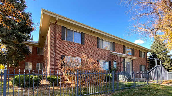 Park Hill Courtyard property